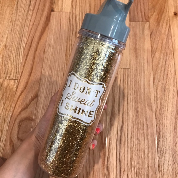 Francesca’s I SHINE 18OZ WATER BOTTLE GOLD - Picture 4 of 8